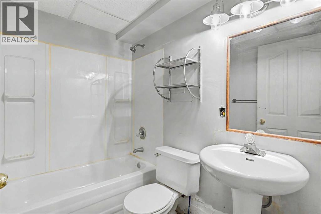 311 Erin Circle Se Property Photo 22