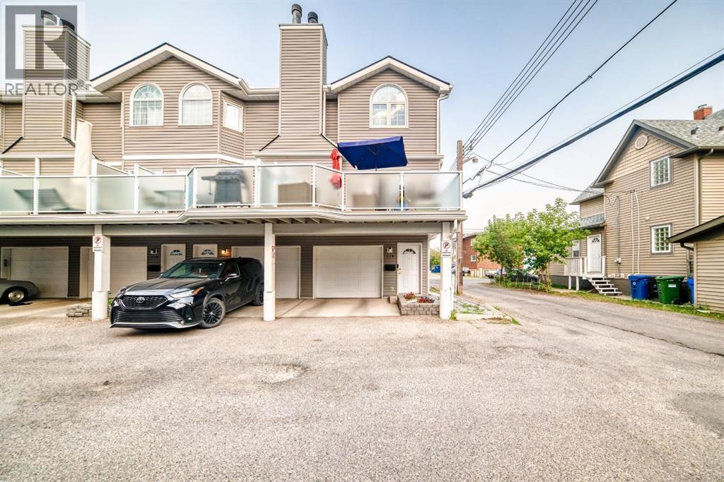 1607 11 Avenue Southwest Property Photo 1