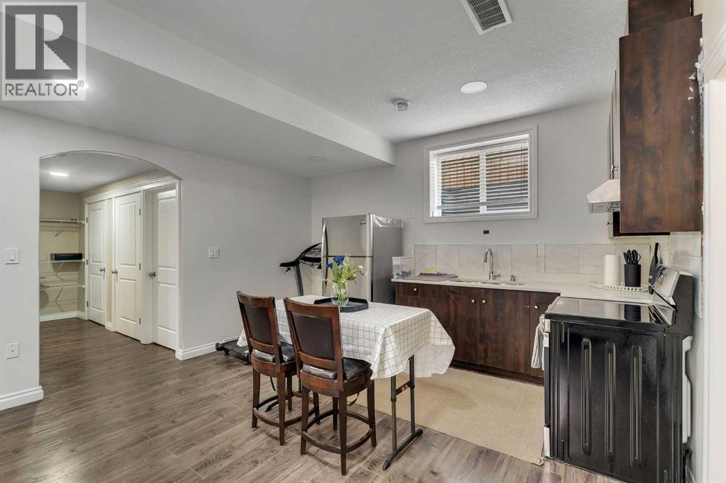 308 Kinniburgh Link Property Photo 35