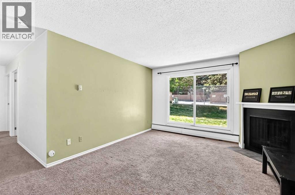 315 Southampton Drive Southwest Property Photo 13