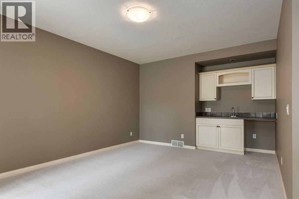 4 Sunset Close Property Photo 41