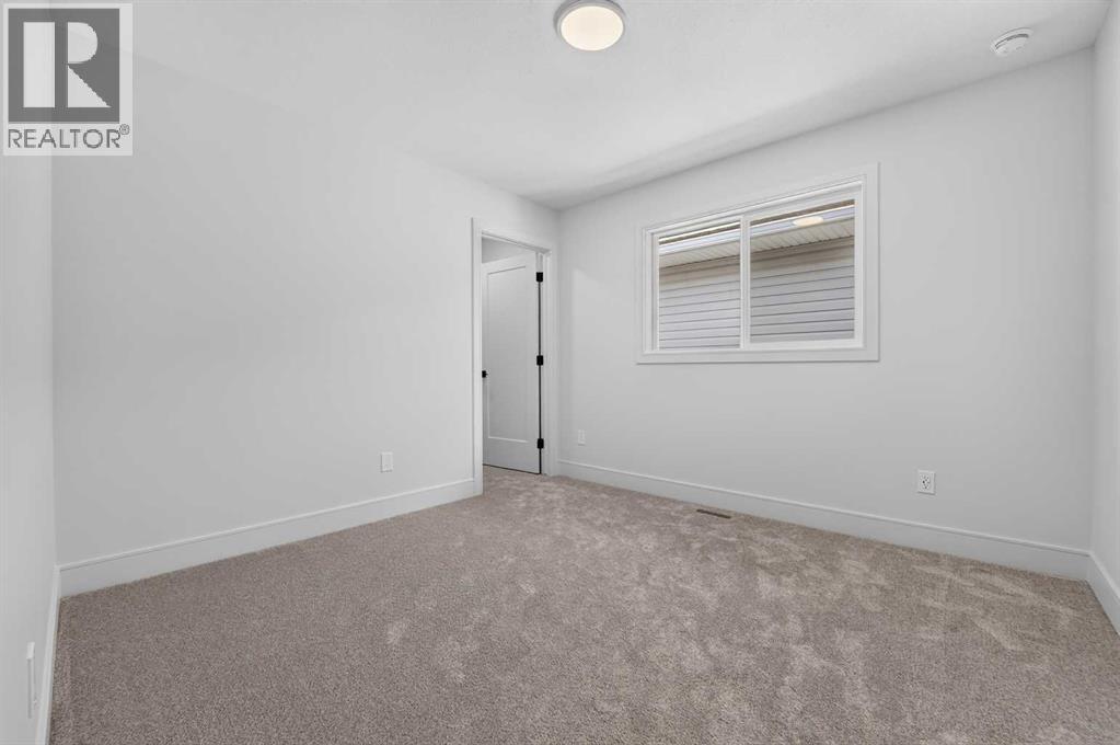2530 44 Street S Property Photo 32