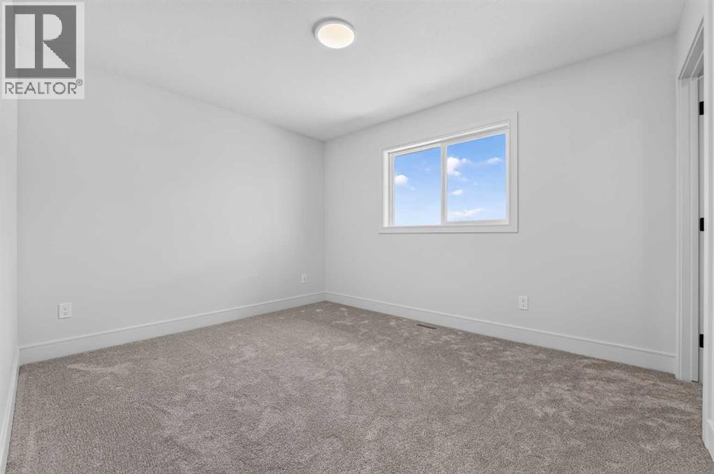 2530 44 Street S Property Photo 36