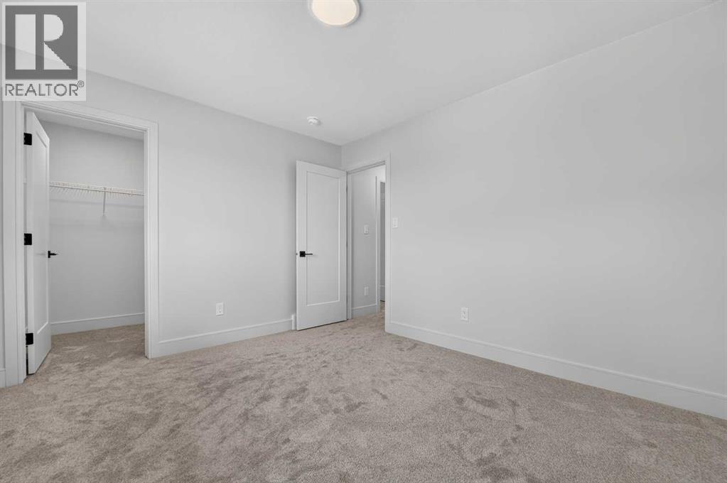 2530 44 Street S Property Photo 37