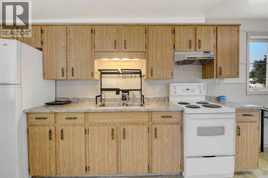 10115 110 Avenue Property Photo 12
