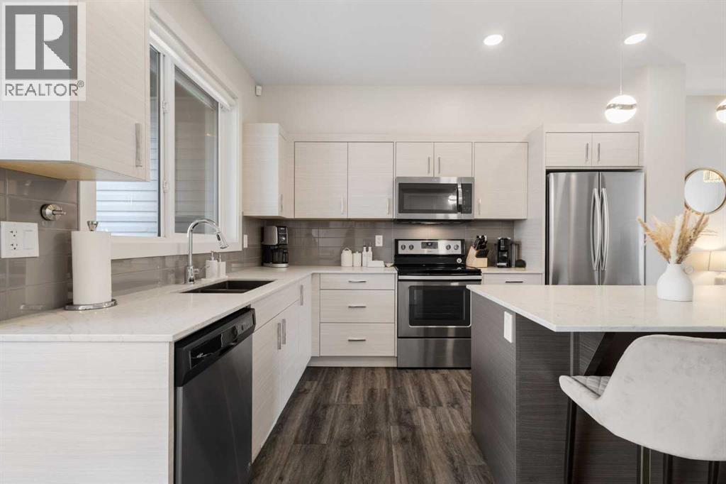 124 Walgrove Cove Se Property Photo 8