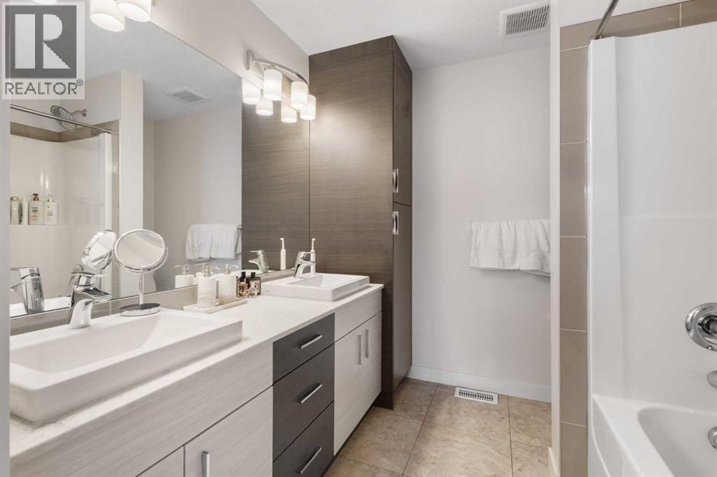 124 Walgrove Cove Se Property Photo 17