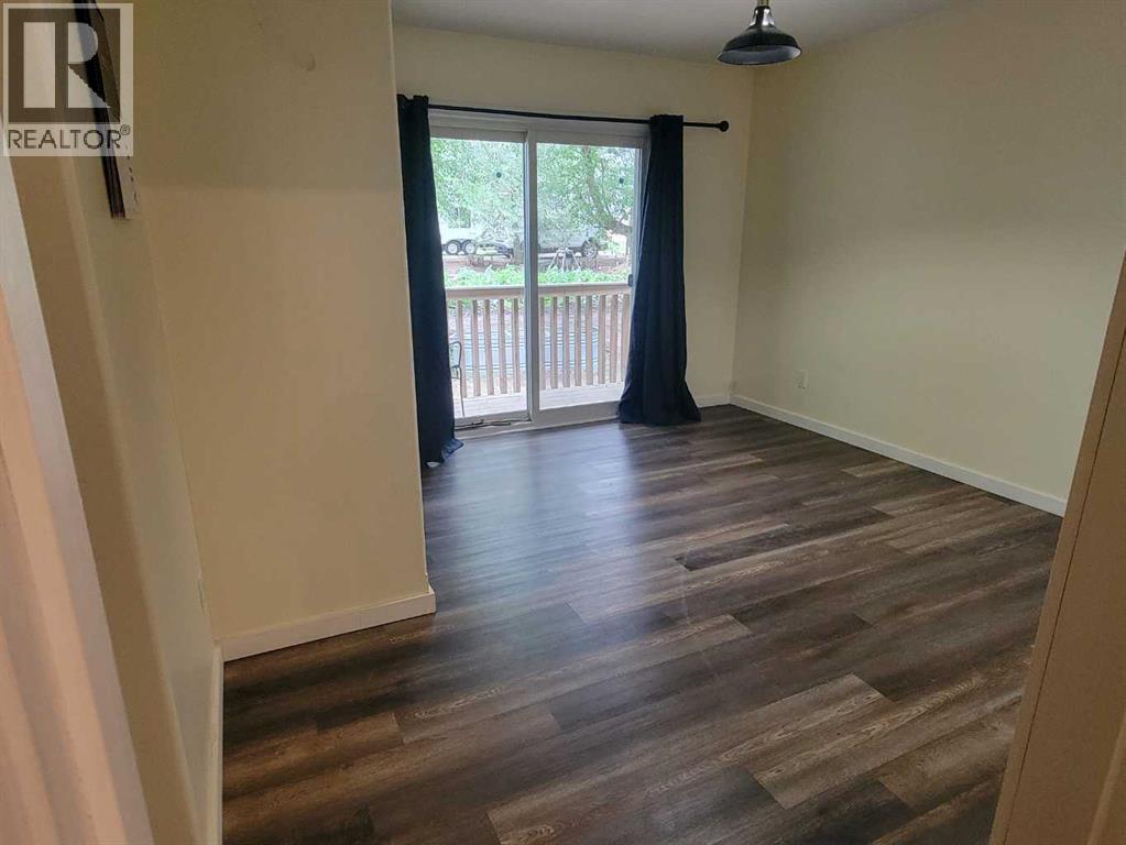 4908 47 Street Property Photo 20