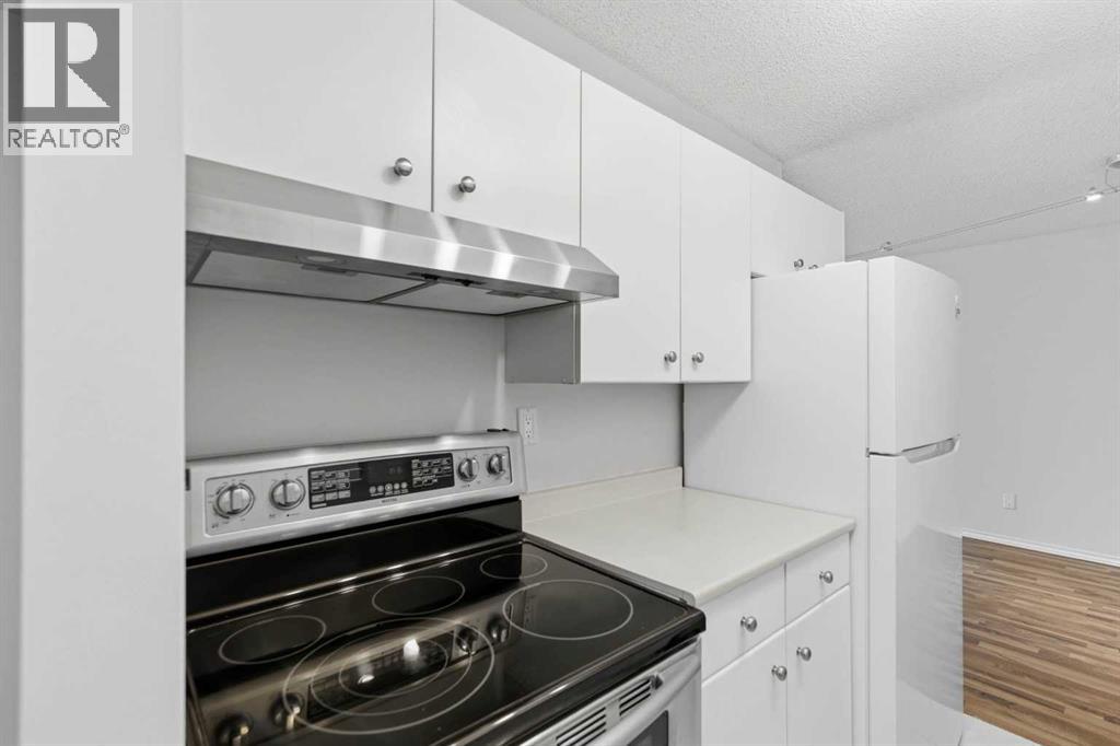 80 Galbraith Drive Southwest Property Photo 10