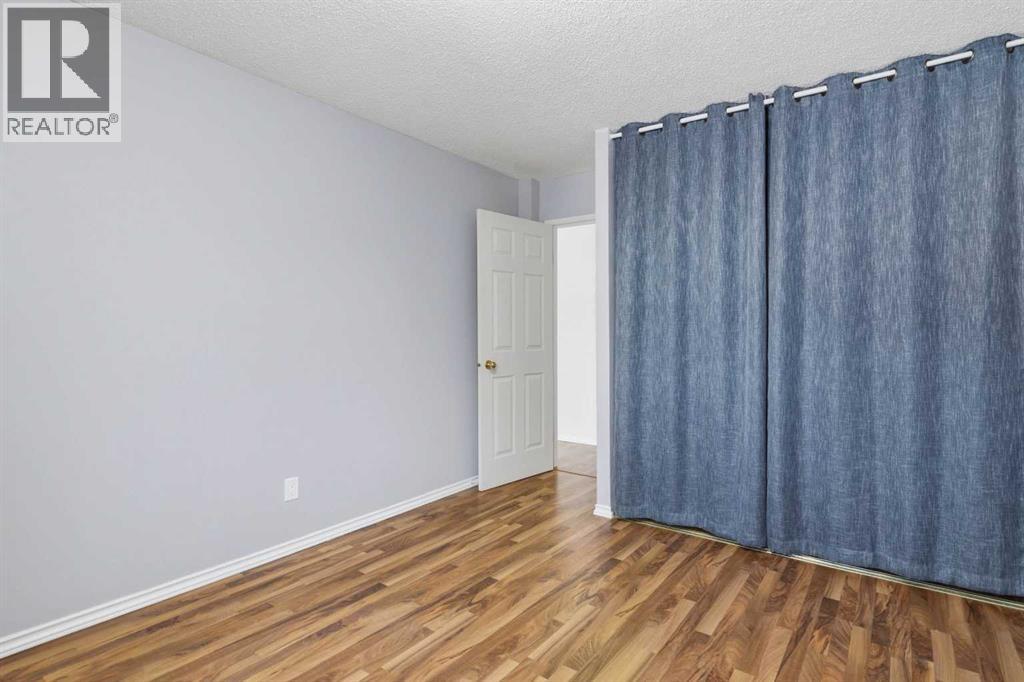 80 Galbraith Drive Southwest Property Photo 32