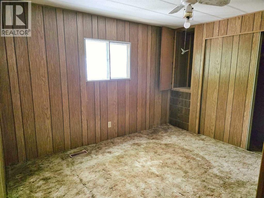 4206 54 Street Property Photo 12