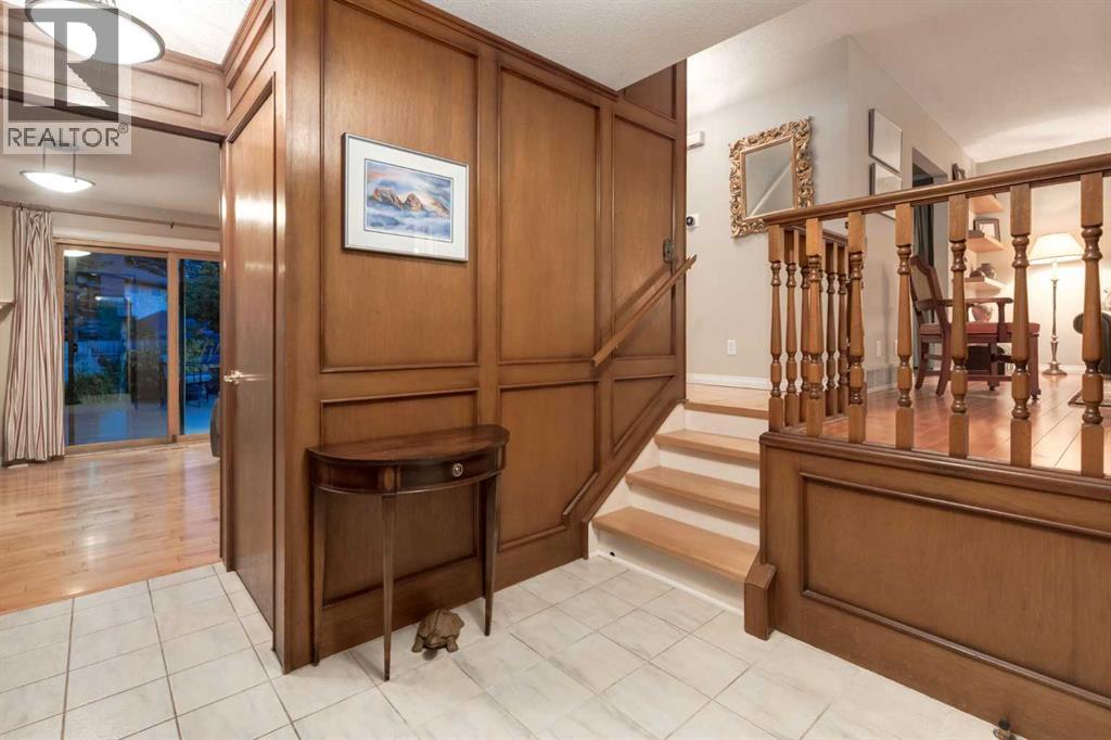 544 Brookmere Crescent Sw Property Photo 8