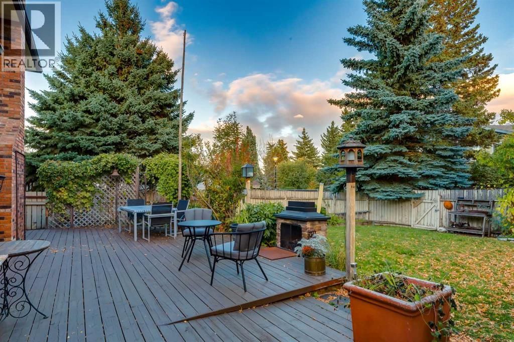 544 Brookmere Crescent Sw Property Photo 42
