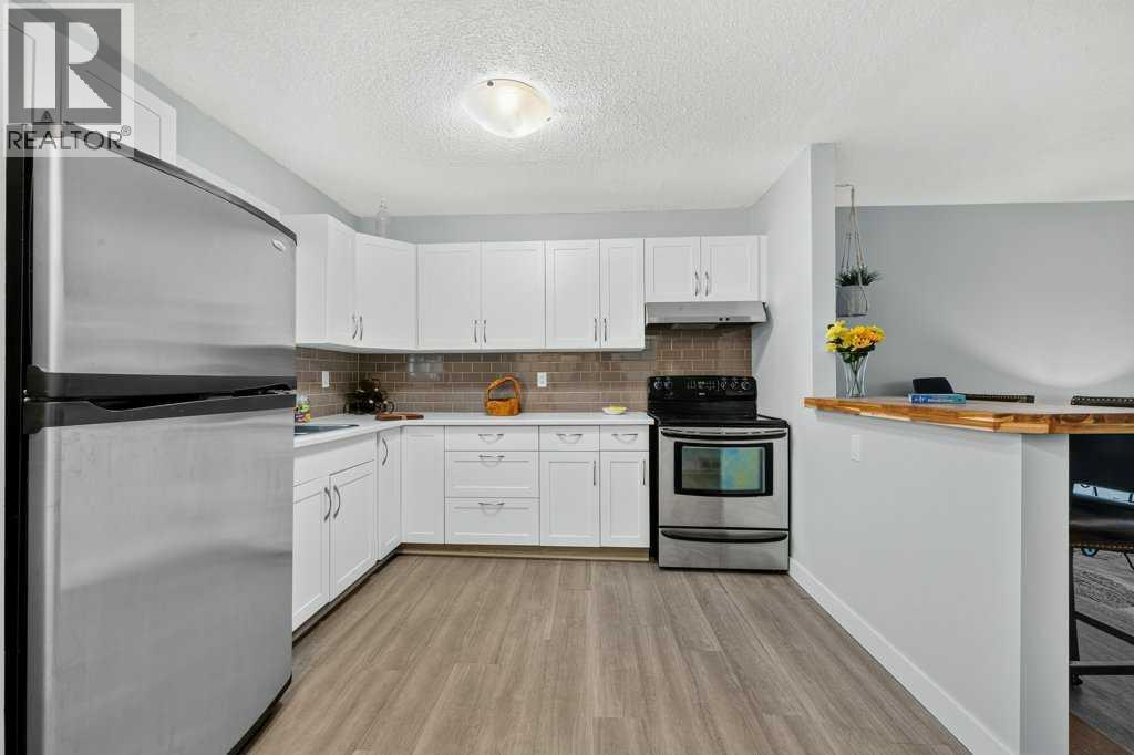 3046 32a Avenue Se Property Photo 7