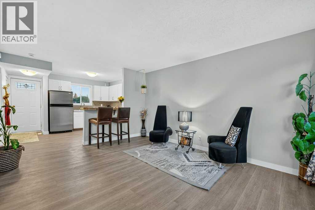 3046 32a Avenue Se Property Photo 18