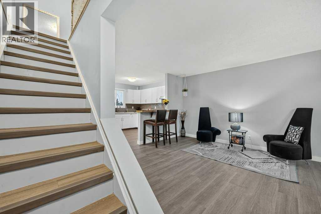 3046 32a Avenue Se Property Photo 22