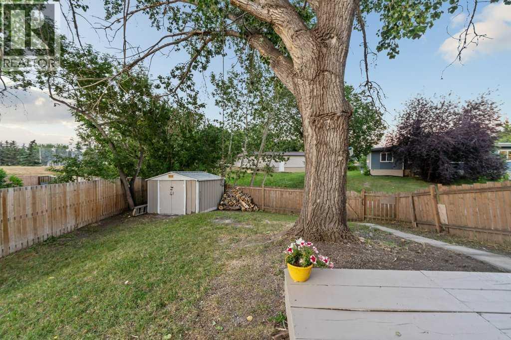 3046 32a Avenue Se Property Photo 36