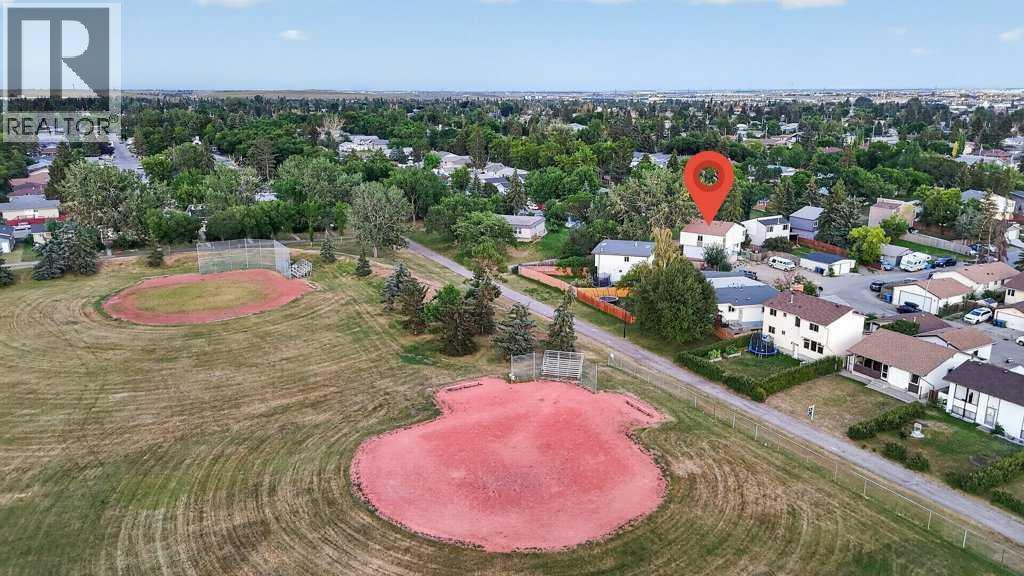 3046 32a Avenue Se Property Photo 46