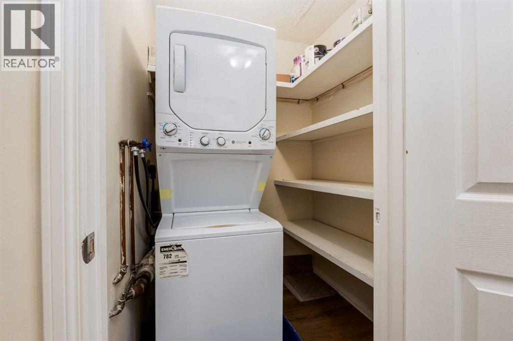 730 2 Avenue Northwest Property Photo 24