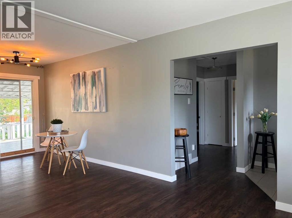 9626 108 Avenue Property Photo 12