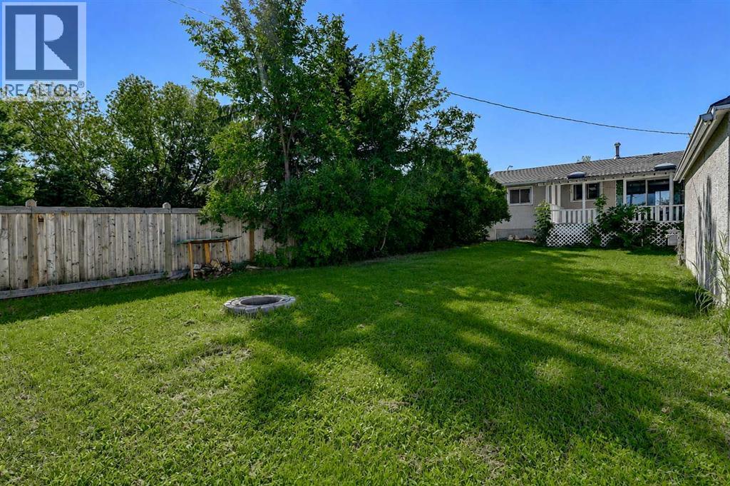 9626 108 Avenue Property Photo 33