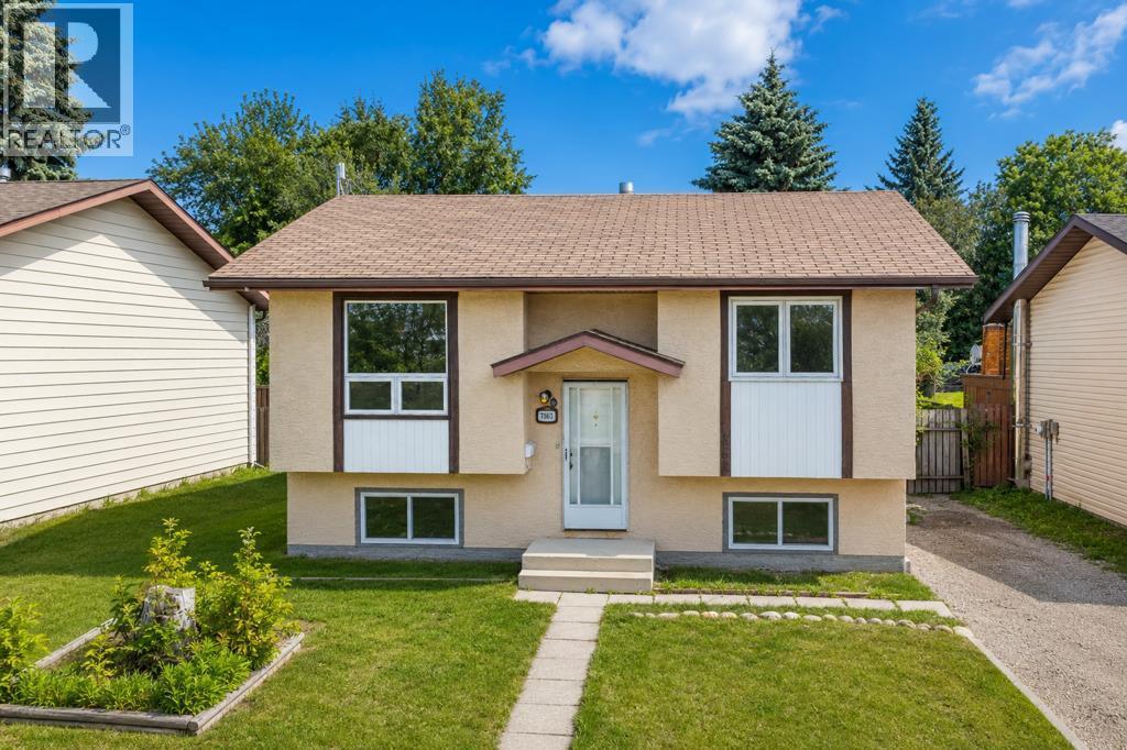 7363 59 Avenue Property Photo 1