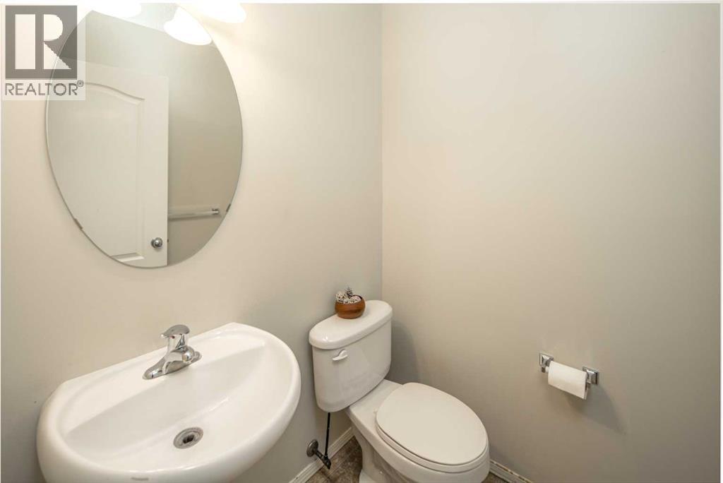 96 Panamount Manor Nw Property Photo 14