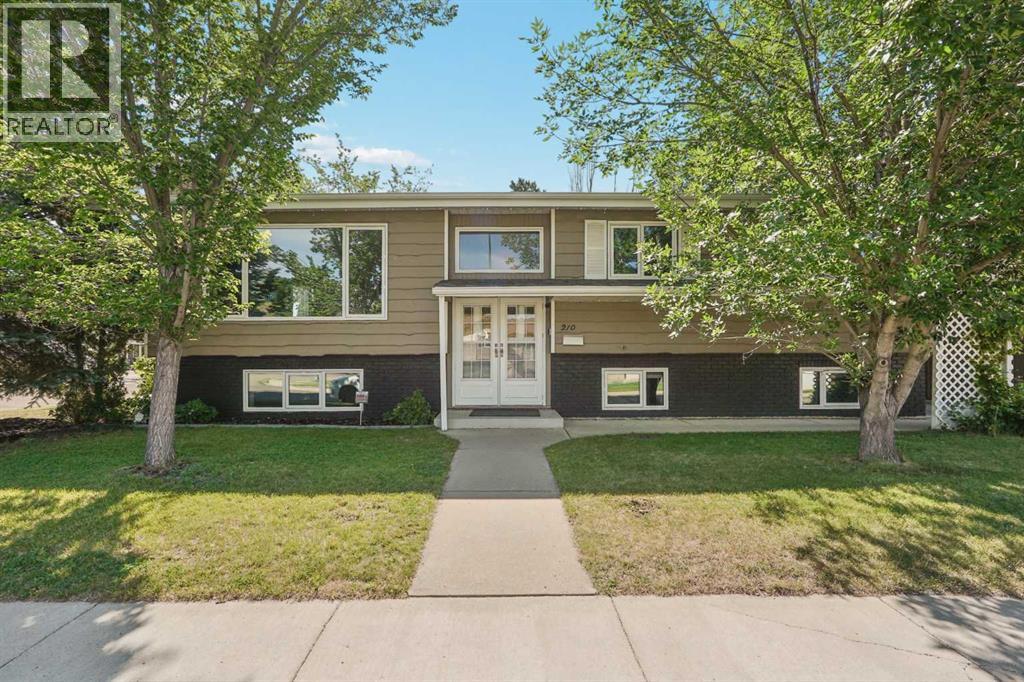 210 Dunkirk Street S Property Photo 1