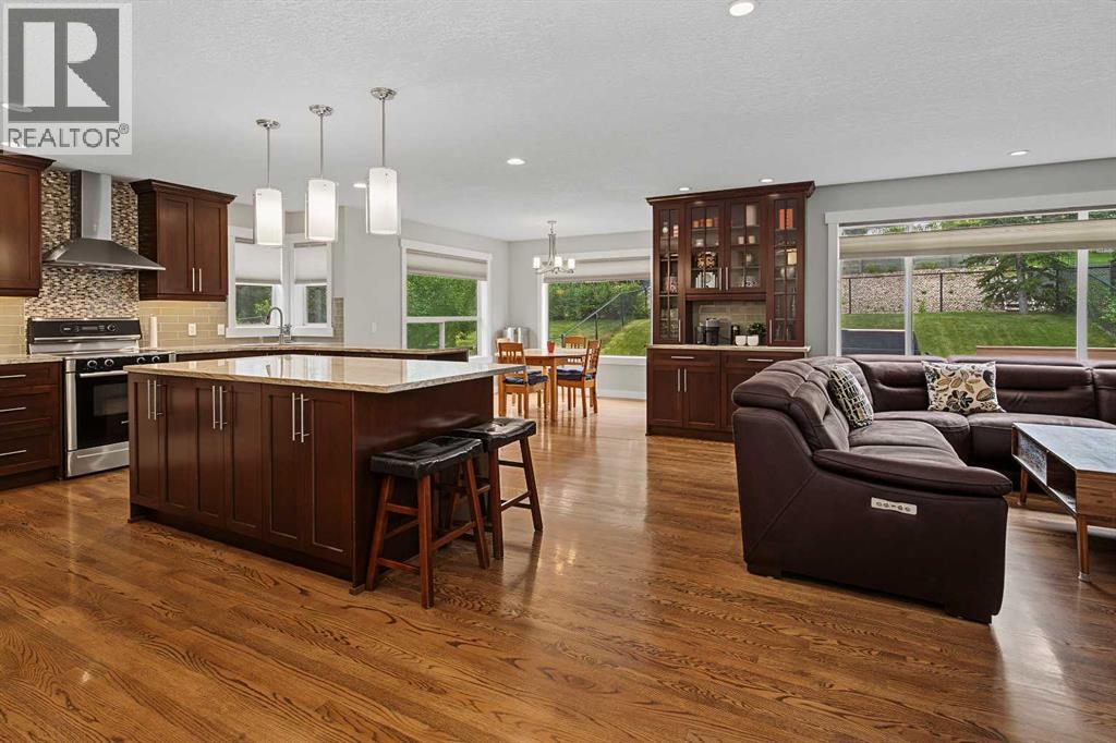21 Edgebrook Park Nw Property Photo 13