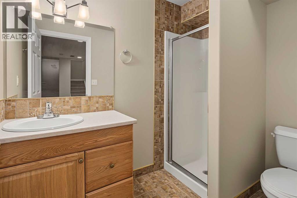 21 Edgebrook Park Nw Property Photo 32