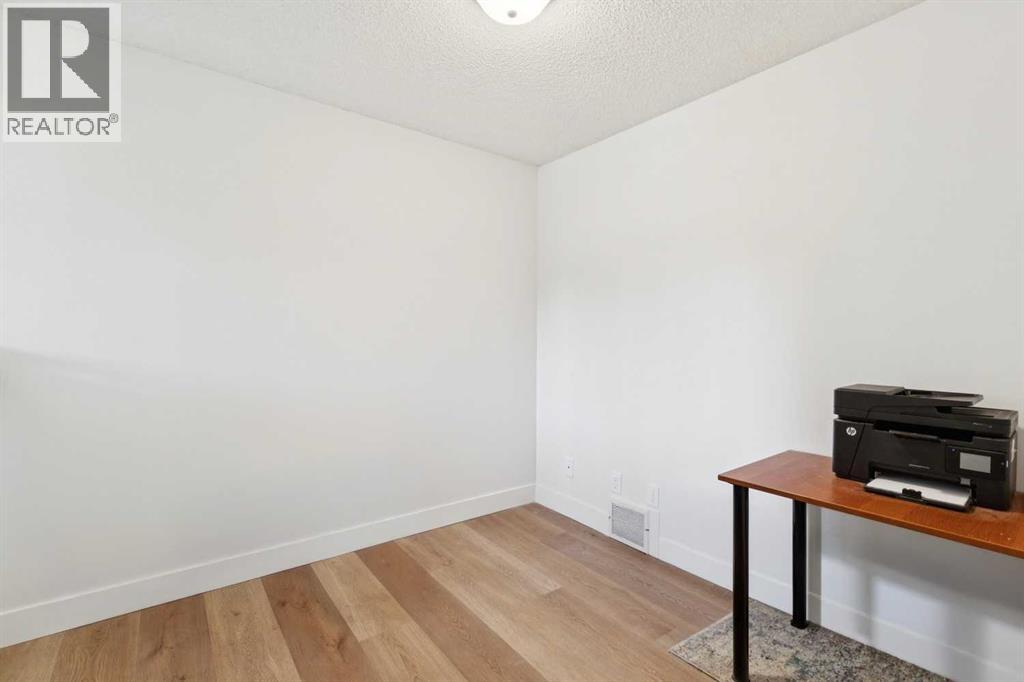 91 Deerfield Drive Se Property Photo 10