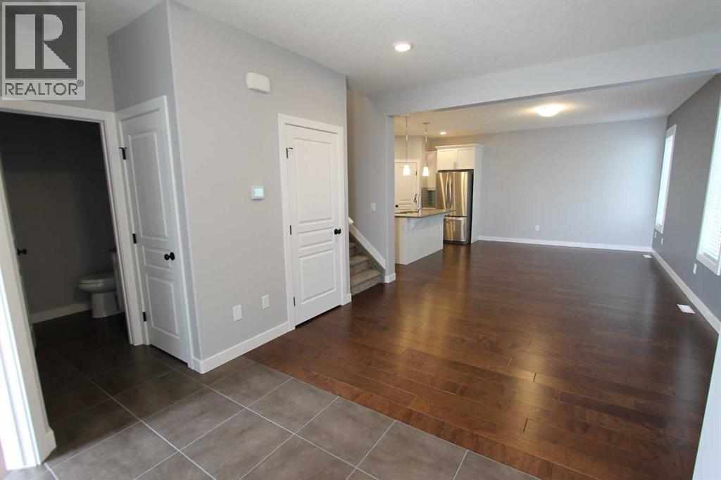 10315b 149 Avenue Property Photo 2