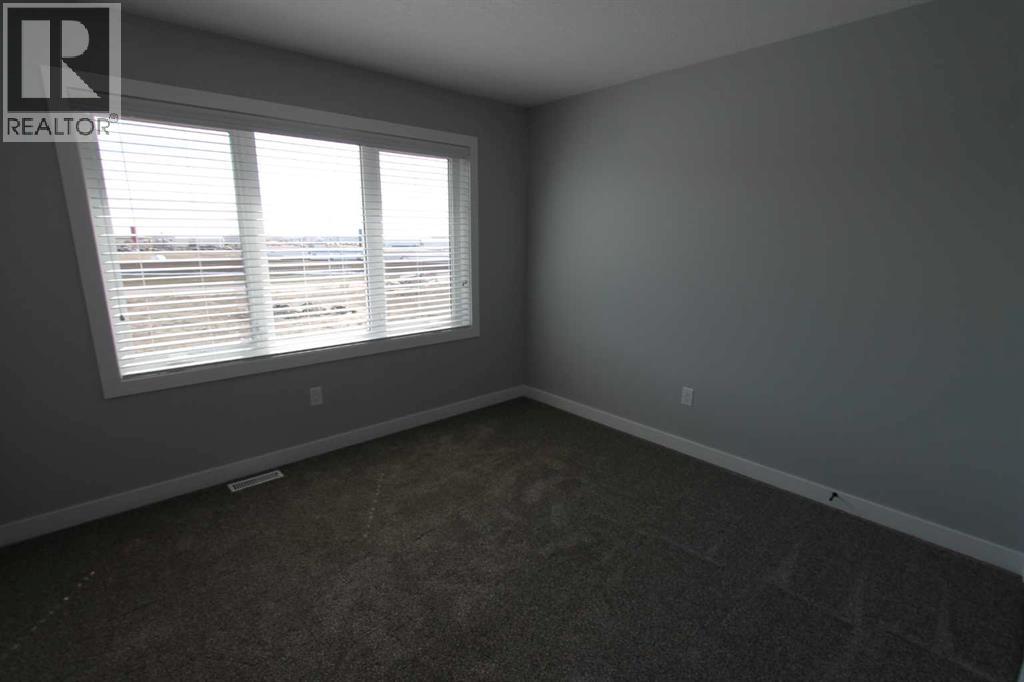 10315b 149 Avenue Property Photo 13