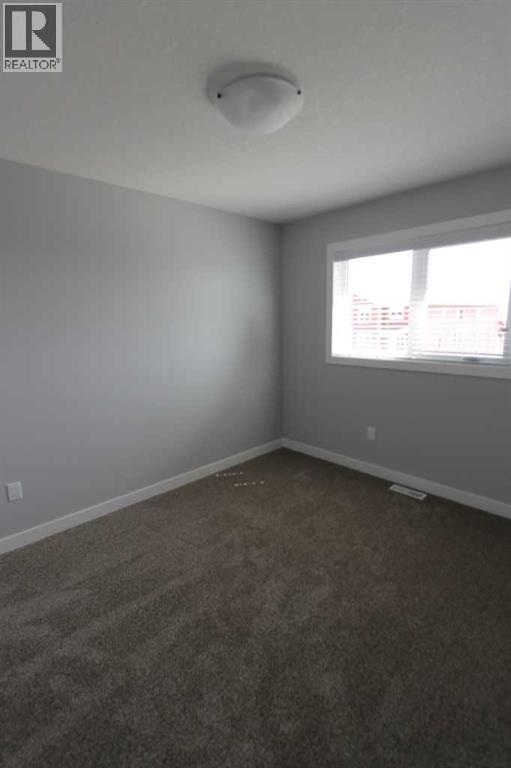 10315b 149 Avenue Property Photo 16