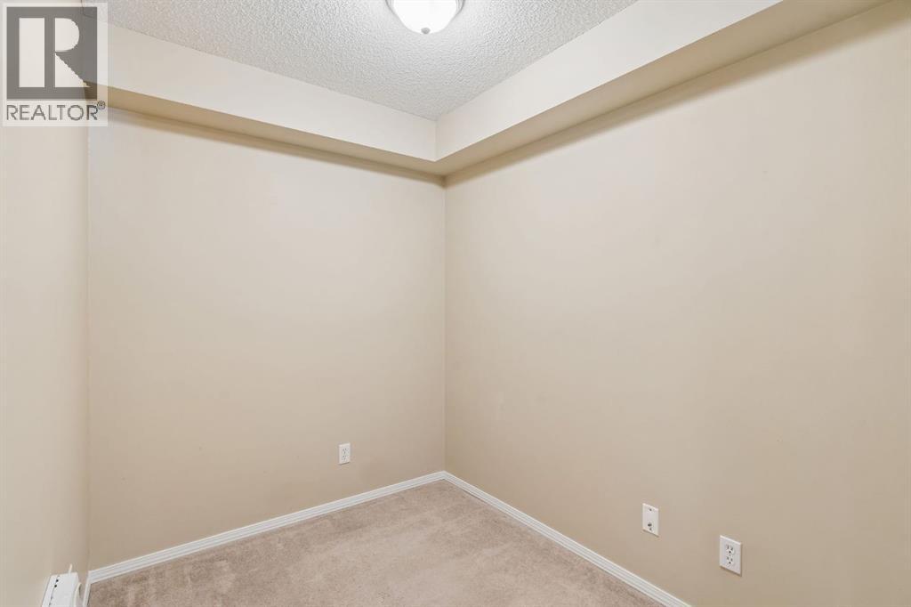 8 Bridlecrest Drive Southwest Property Photo 21