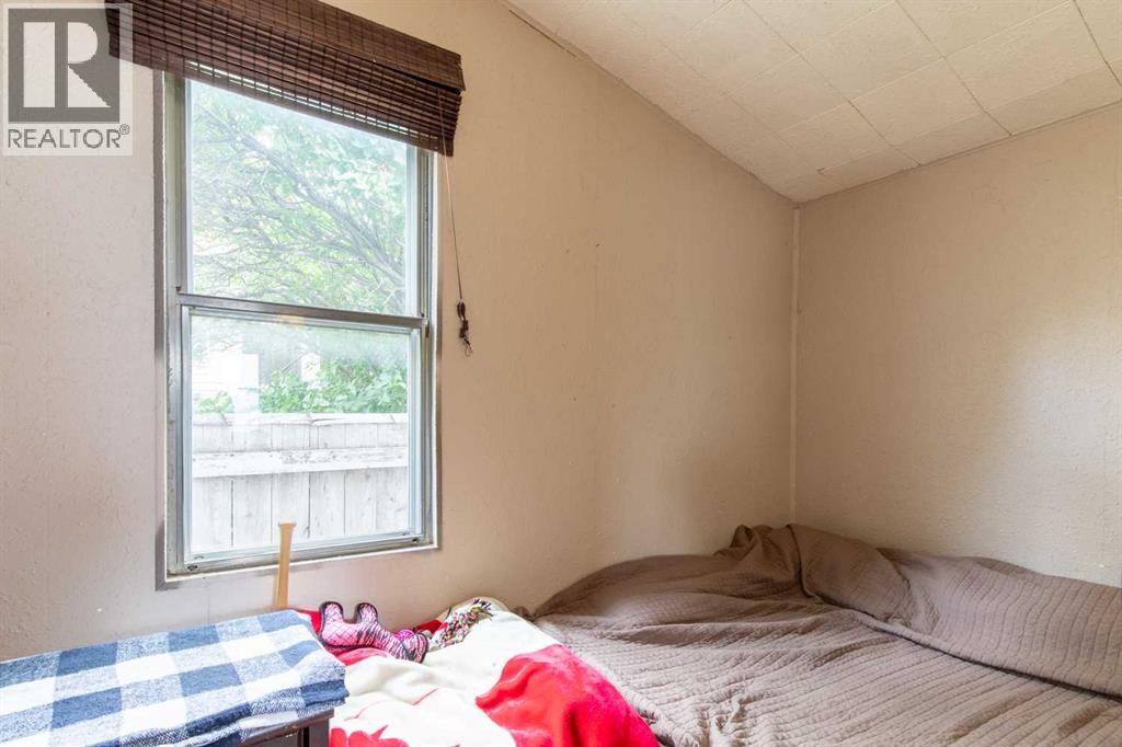 329 12 Street N Property Photo 13