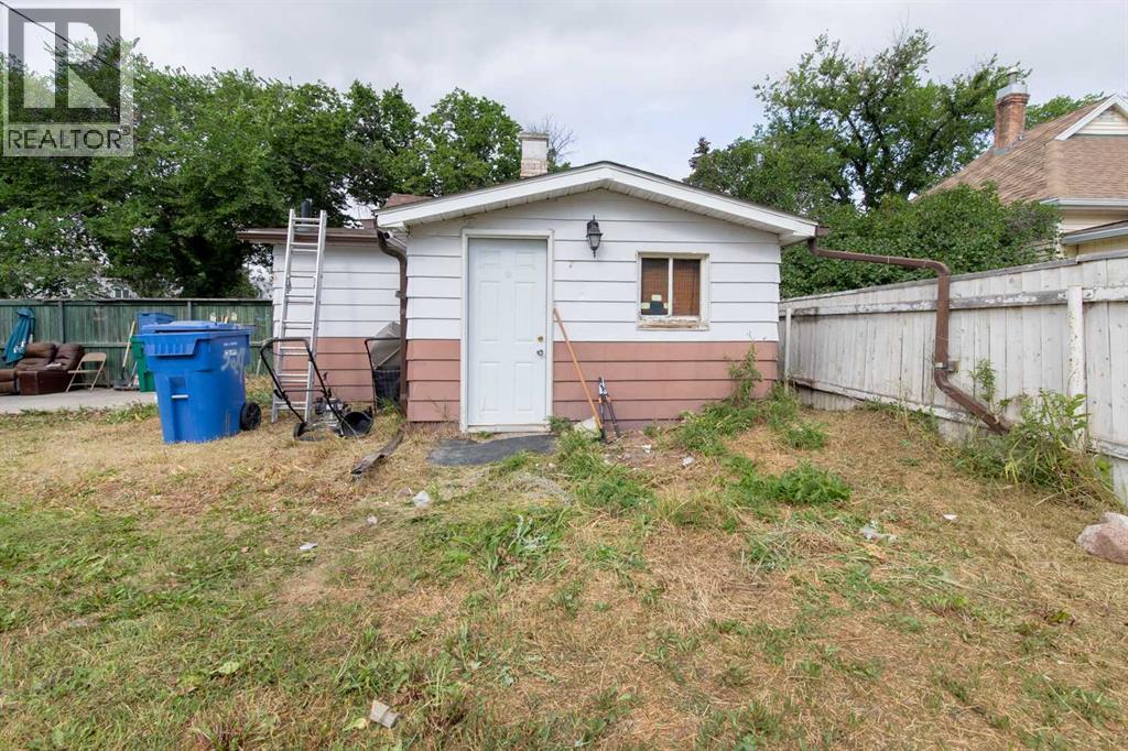 329 12 Street N Property Photo 25