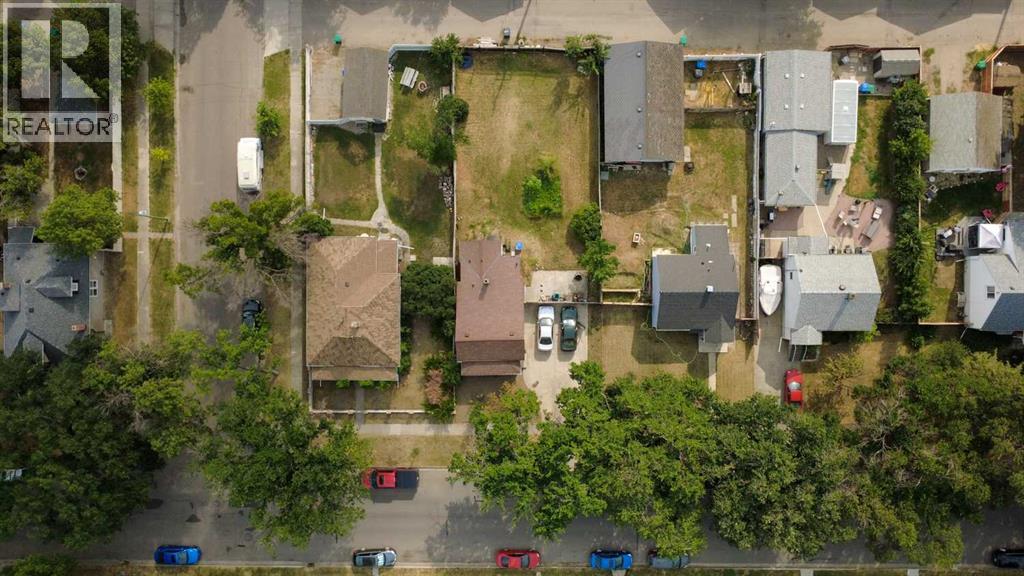 329 12 Street N Property Photo 26