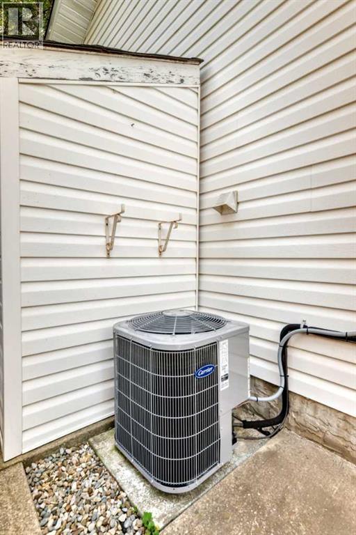 18 Shawbrooke Rise Sw Property Photo 45