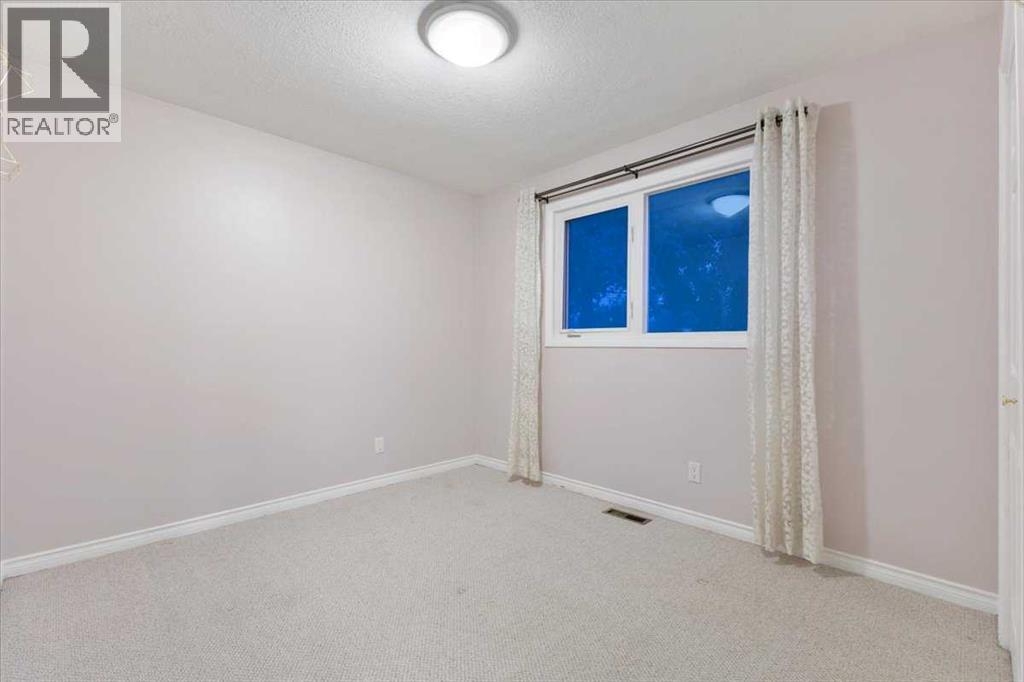 124 Oakmoor Place Sw Property Photo 23