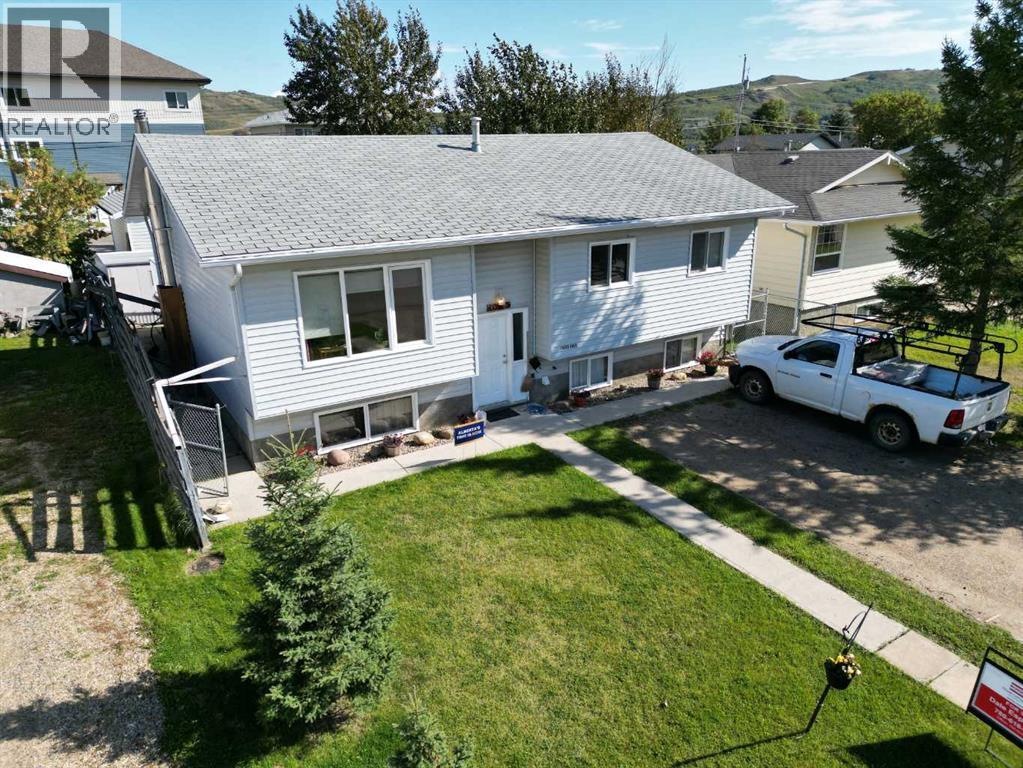 10313 89 Street Property Photo 1