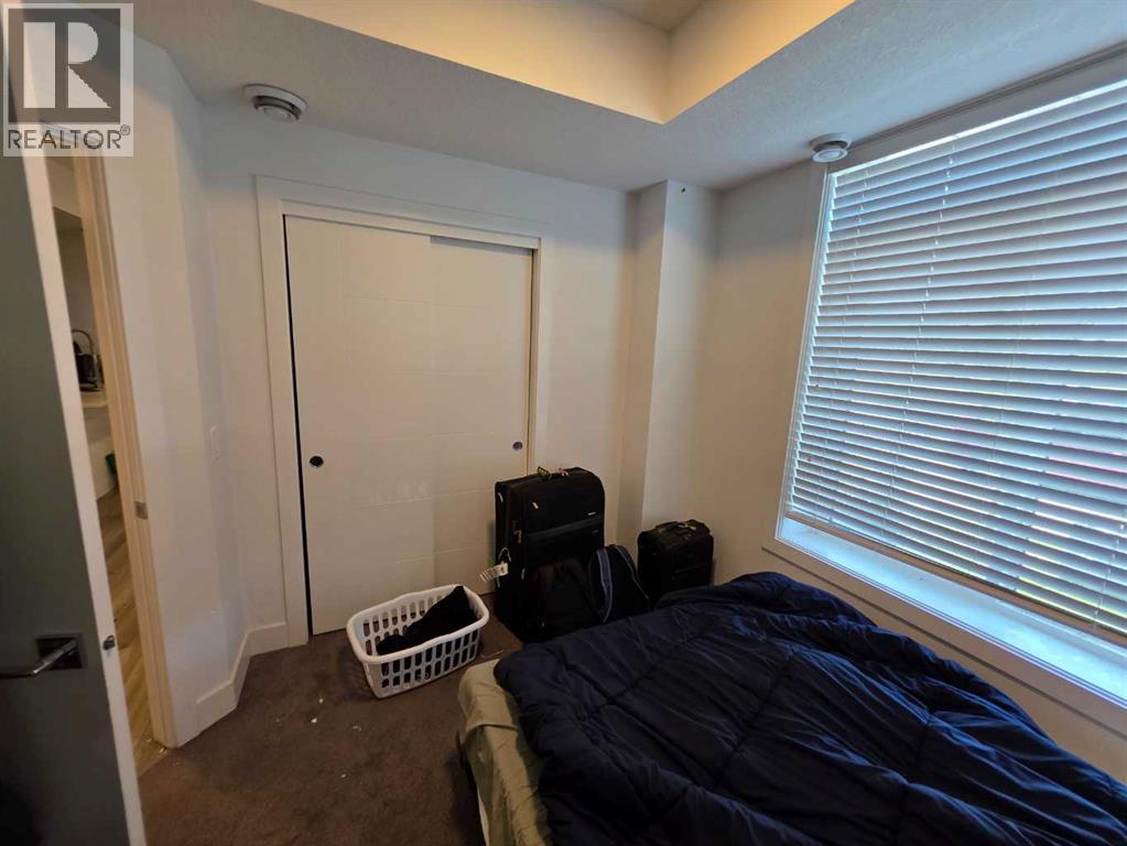 14 Savanna Passage Ne Property Photo 5
