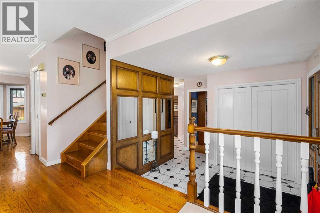 152 Templewood Road Ne Property Photo 5