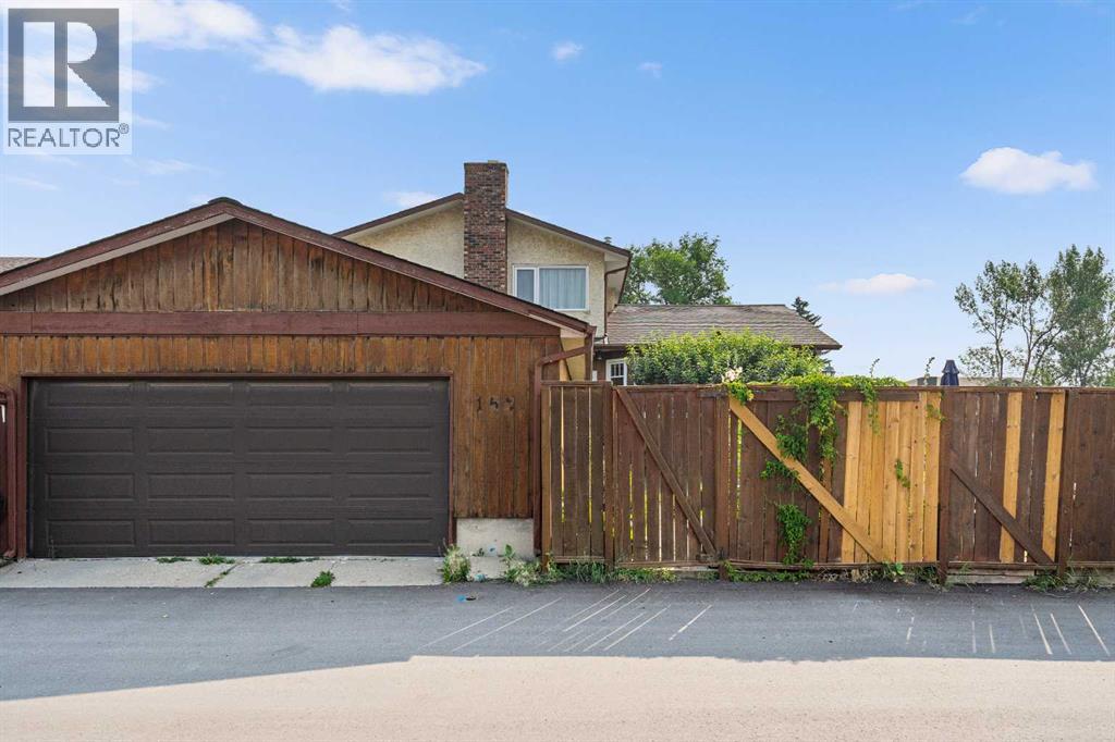 152 Templewood Road Ne Property Photo 45