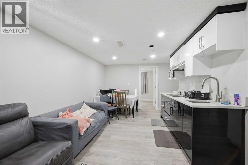 731 Maryvale Way Ne Property Photo 27