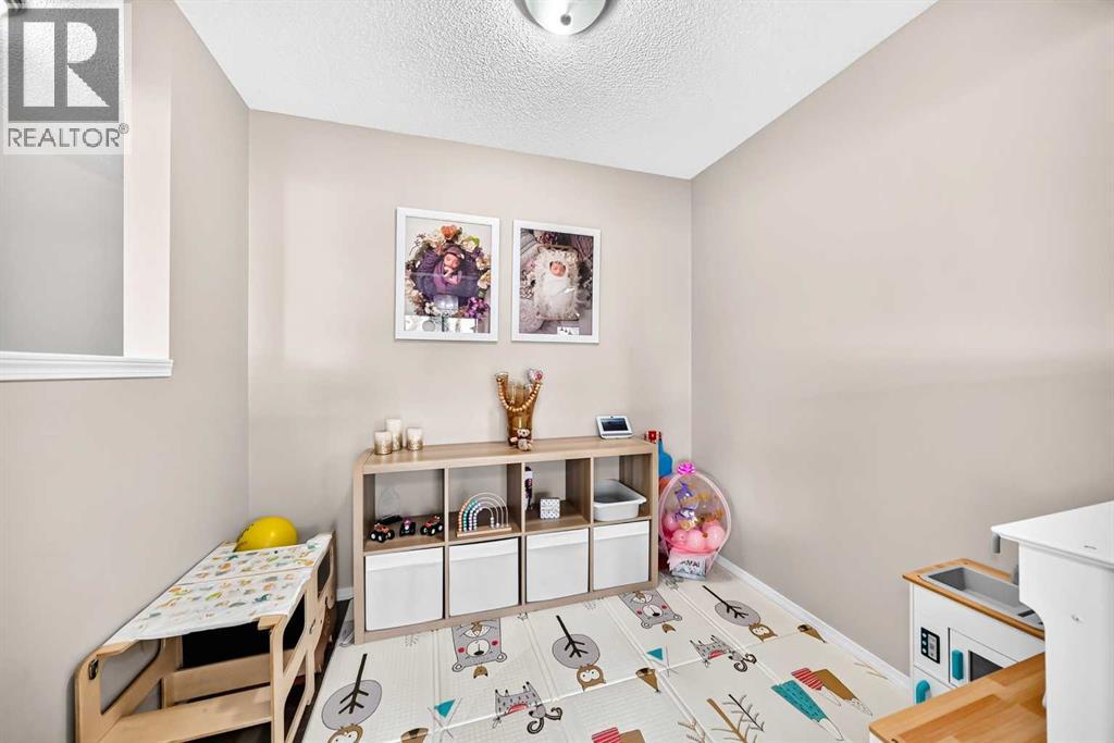 150 Springmere Drive Property Photo 10