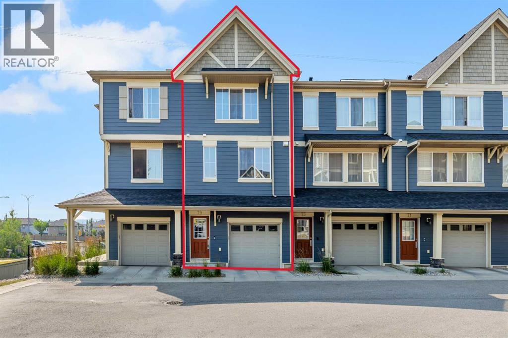 79 Evansview Gardens Nw Property Photo 1
