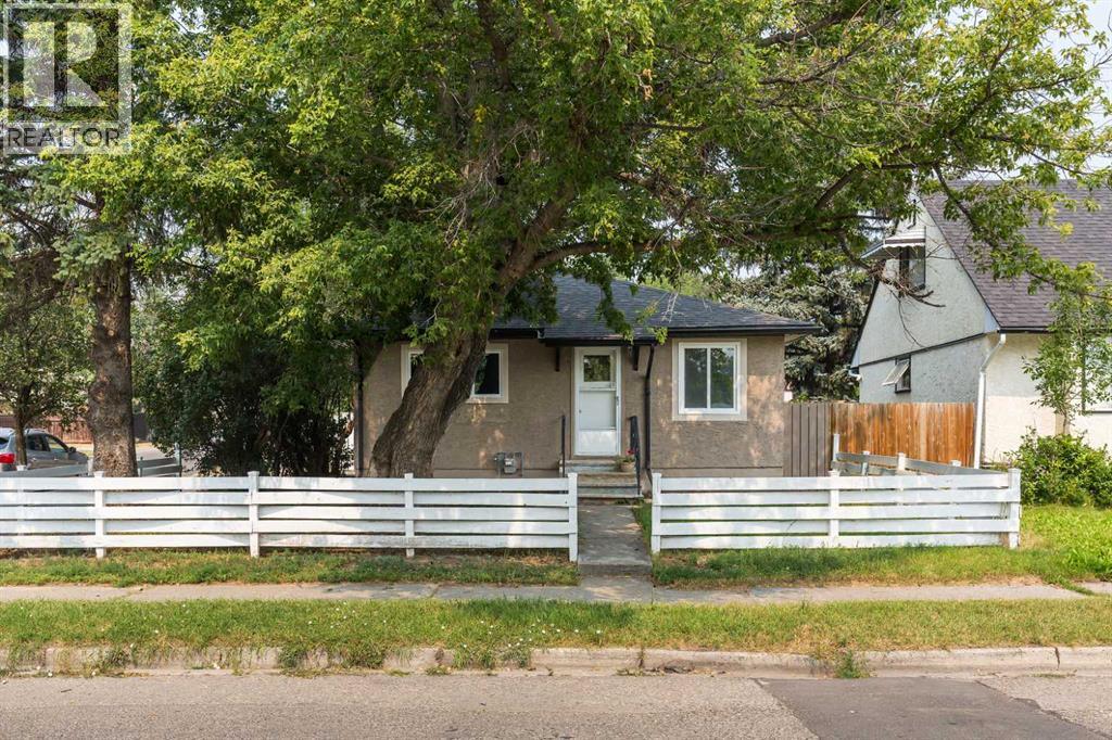 1803 5a Avenue N Photo de la propriété 1