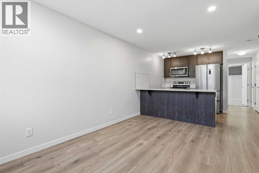 124 Cranbrook Square Se Property Photo 11