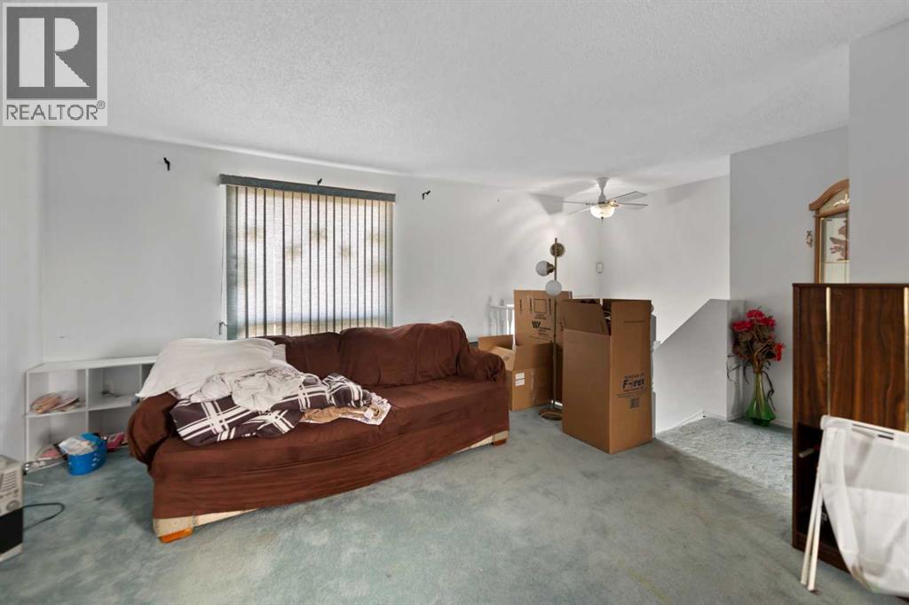 224 Faldale Close Ne Property Photo 7
